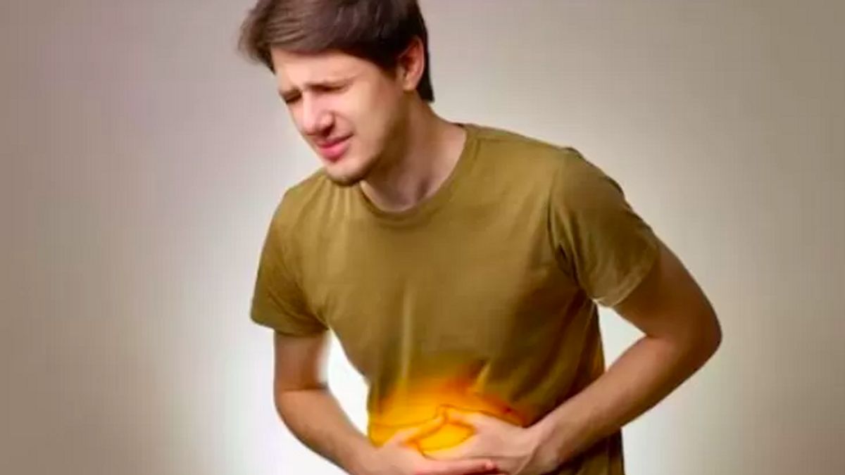 年轻时胃酸反流，这是缓解胃灼热的窍门