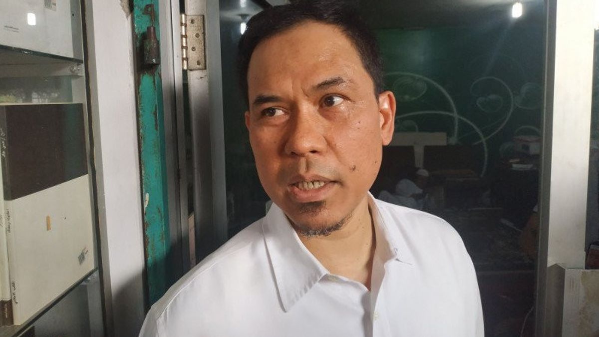La Police Révèle Pourquoi Munarman Ne Peut Pas Rencontrer D’avocats