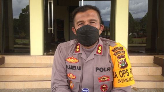 ワメナパプアスー警察で40億ポンドと30匹の豚を射殺した犠牲者の家族