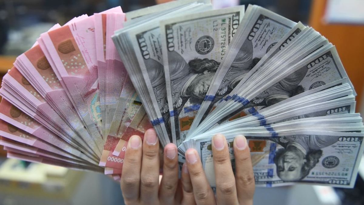 Rupiah Selasa Diprediksi Melemah Didorong Kekhawatiran Perang Dagang AS