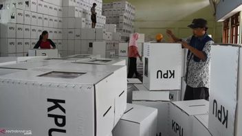 توزيع الخدمات اللوجستية للمرحلة الأولى من الانتخابات في جاوة الغربية رامبونغ 100 في المئة