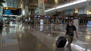  Cegah COVID-19 Omicron, DPR Dukung Masa Karantina Pelaku Perjalanan dari Luar Negeri Jadi 7 Hari