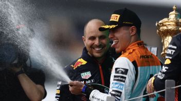 Bersaing Ketat dengan Max Verstappen dan Lewis Hamilton di F1 GP Inggris, Lando Norris: Ini Gila!