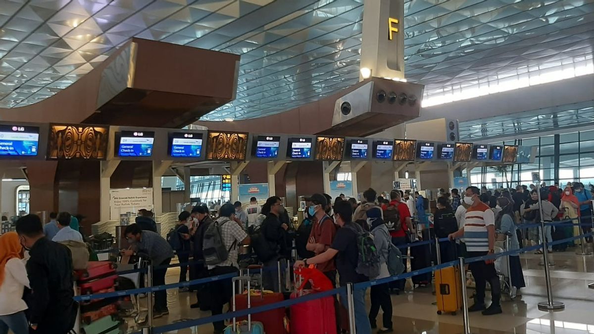 Using Fake Documents, Indian Citizen Arrested By Immigration At Soetta Airport