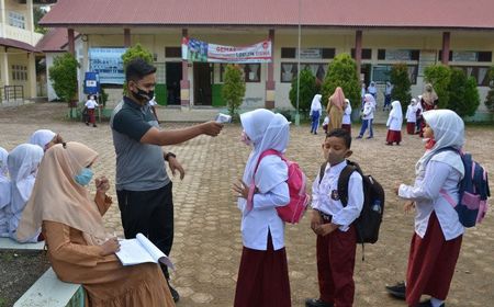 Satgas COVID: Indeks Kepatuhan Prokes di Lingkungan Sekolah Tinggi Capai 85,92 Persen