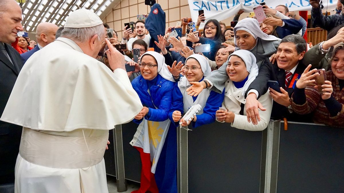 Une Percée Du Pape François, élire Deux Femmes Pour Occuper Des Postes Prestigieux Au Vatican