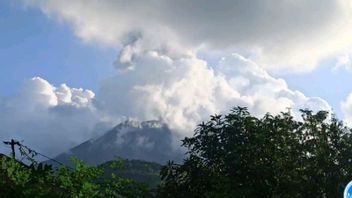 Erupsi Gunung Ile Lewotolok di Lembata NTT, Ketinggian Abu Mencapai 1.300 Meter