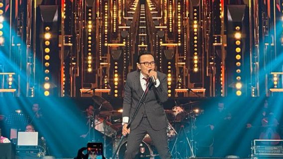 Kala Ari Lasso Getarkan Hati GoodFelass dalam Konser 