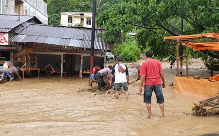 Junimart Girsang Desak Menteri LHK hingga Gubsu Edy Telusuri Penyebab Banjir Bandang Parapat