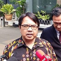 Rujuk Fatwa MUI 1981 Soal Larangan Selamat Natal, Ade Armando 'Tunjuk Hidung' Maratua Simanjuntak: Kebohongan Total!