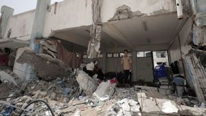 UN Condemns Attacks On UNRWA Schools, Palestinian Death Toll In Gaza Reaches 45 Thousand People