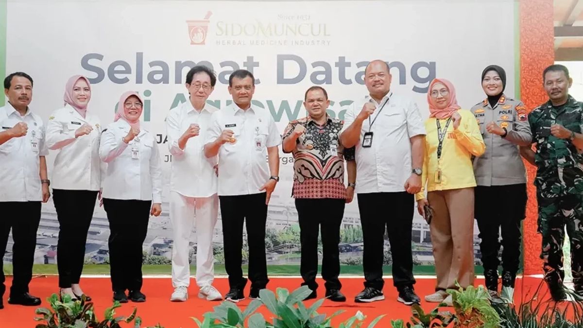 Member Of The House Of Representatives Visits Sido Muncul Factory, Irwan Hidayat Proposes That The Government Research For Drug Plant Toxisity Tests
