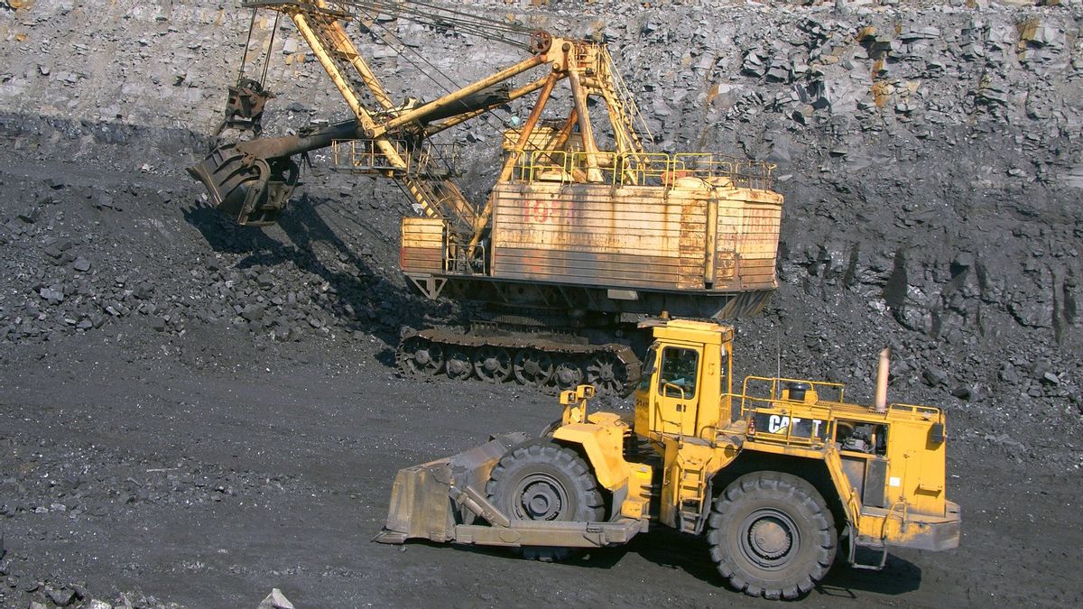 Bumi Resources、バクリーコングロマリットが所有する鉱山会社、家族は私募を行う計画を立て、2,401億ルピアの価値