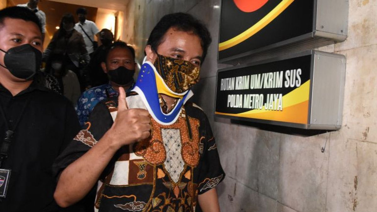 Roy Suryo Diminta Hentikan Provokasi, Siapkan Bukti dan Hadapi Proses Hukum