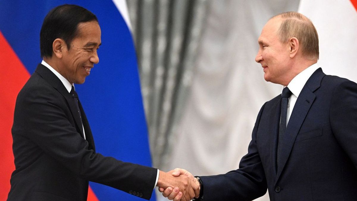Jokowi Temui Langsung Zelensky dan Putin, KNPI: Reprsentasi Amanat Konstitusi dalam Pemukaan UUD 45