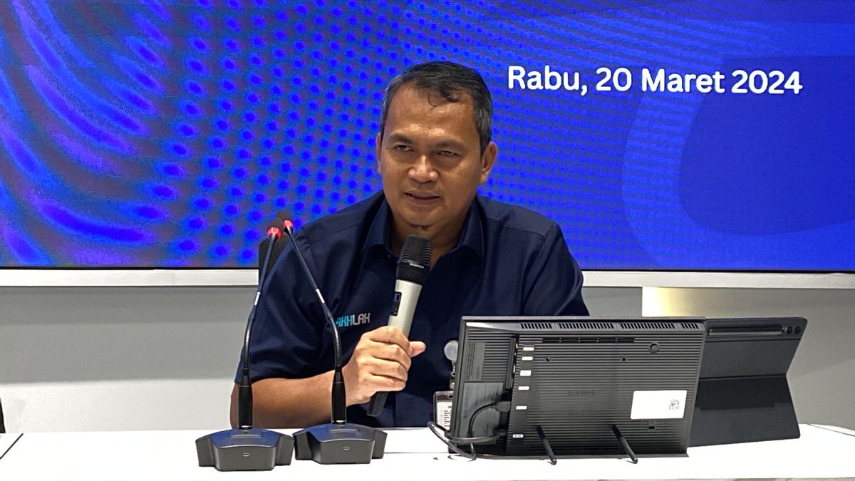 يقول بولوغ إن سعر الأرز الجديد يمكن أن ينخفض بمقدار 200 روبية إندونيسية للكيلوغرام الواحد على الرغم من أنه دخل موسم الحصاد