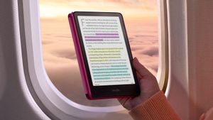 Pengguna Kindle Berwarna Keluhkan Masalah pada Layar 