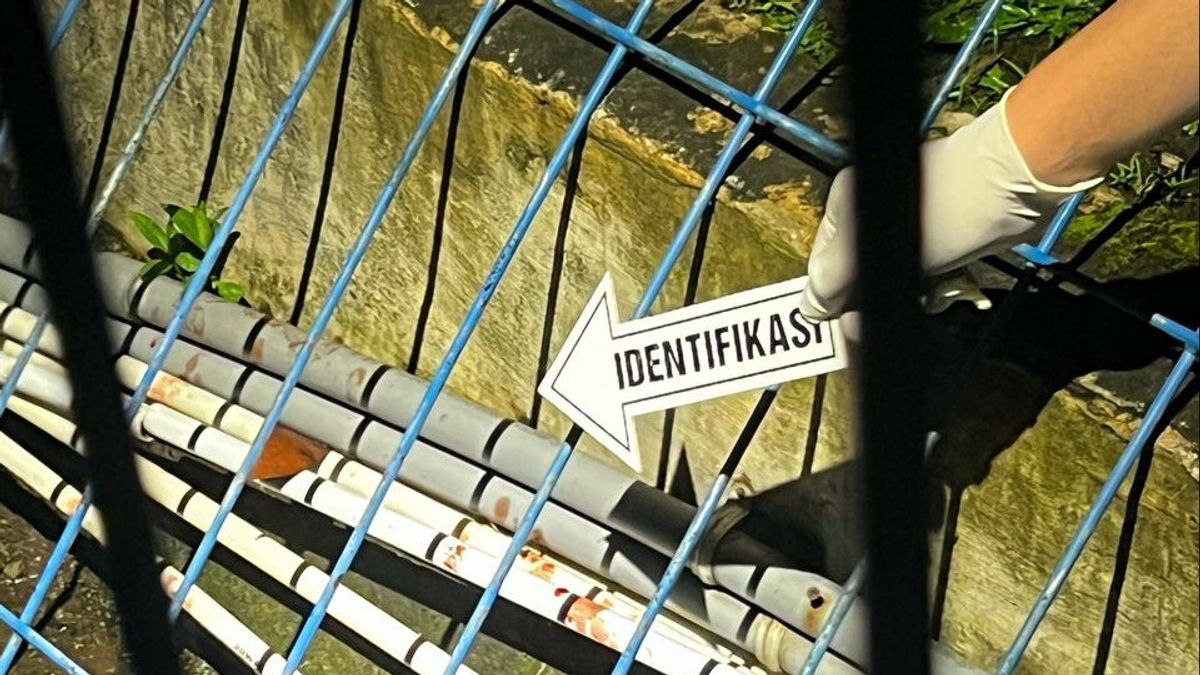 UKI学生の死亡事件は明らかにされておらず、ケンザ・ワレワンコの両親はインドネシア共和国下院に公開書簡を送った