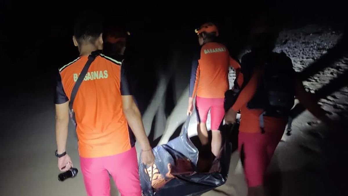 Spanish Caucasians Died Dragged By Waves On Nanggulan Beach Pecatu Kuta