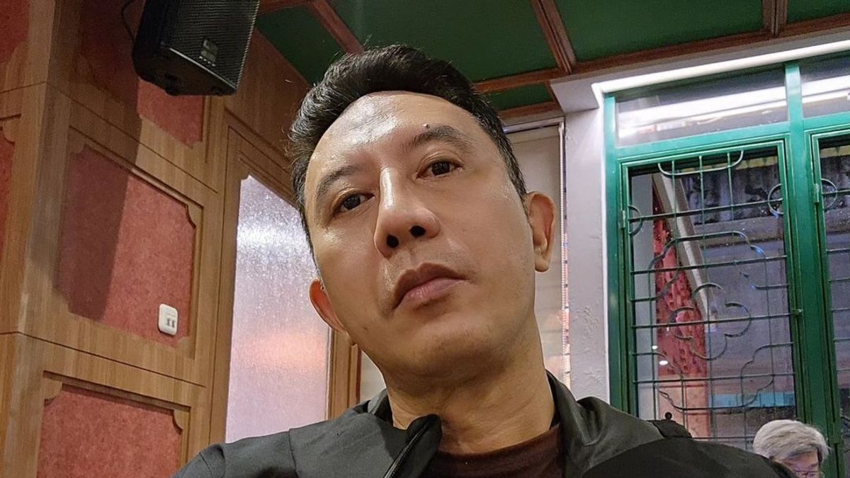 Sonny Tulung Akui 曾与Irwansyah 合作 主人PH 色情电影