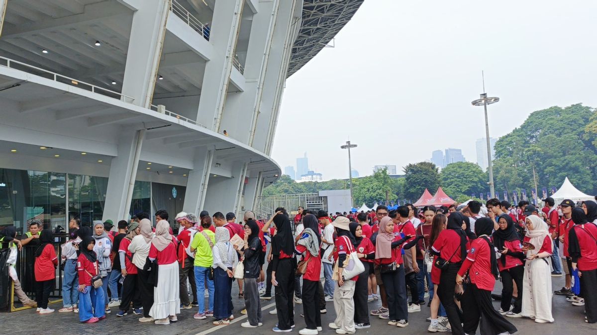 Indonesia Vs Japan National Team Match, Supporter Queues Have Been Crowded With SUGBK Since Noon