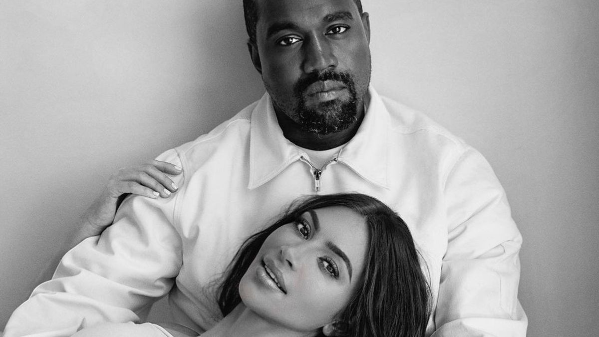 Kanye West <i>Unfollow</i> Twitter Kim Kardashian