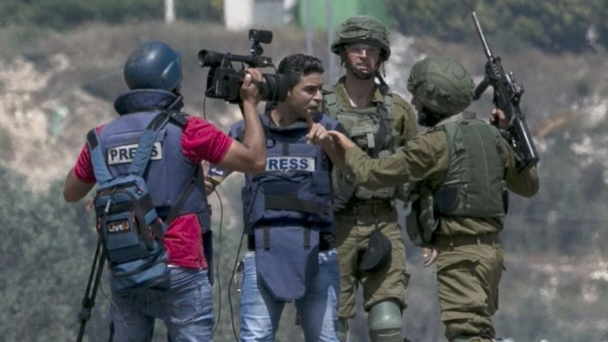 Indonesian Journalist of the Gaza Flotilla Sends Emergency Message after Being Kidnapped by Israel
