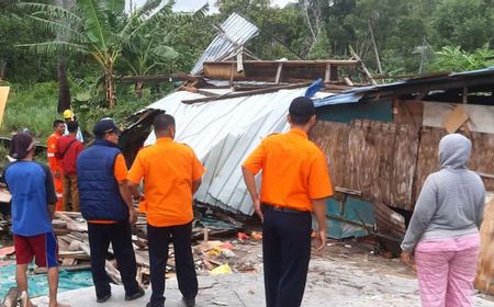 Angin Kencang di Karimun Bikin Pos Sekuriti Runtuh dan Tewaskan 2 Orang