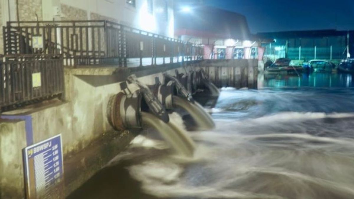 PUPR 部长指示增加三宝垄市的洪水控制
