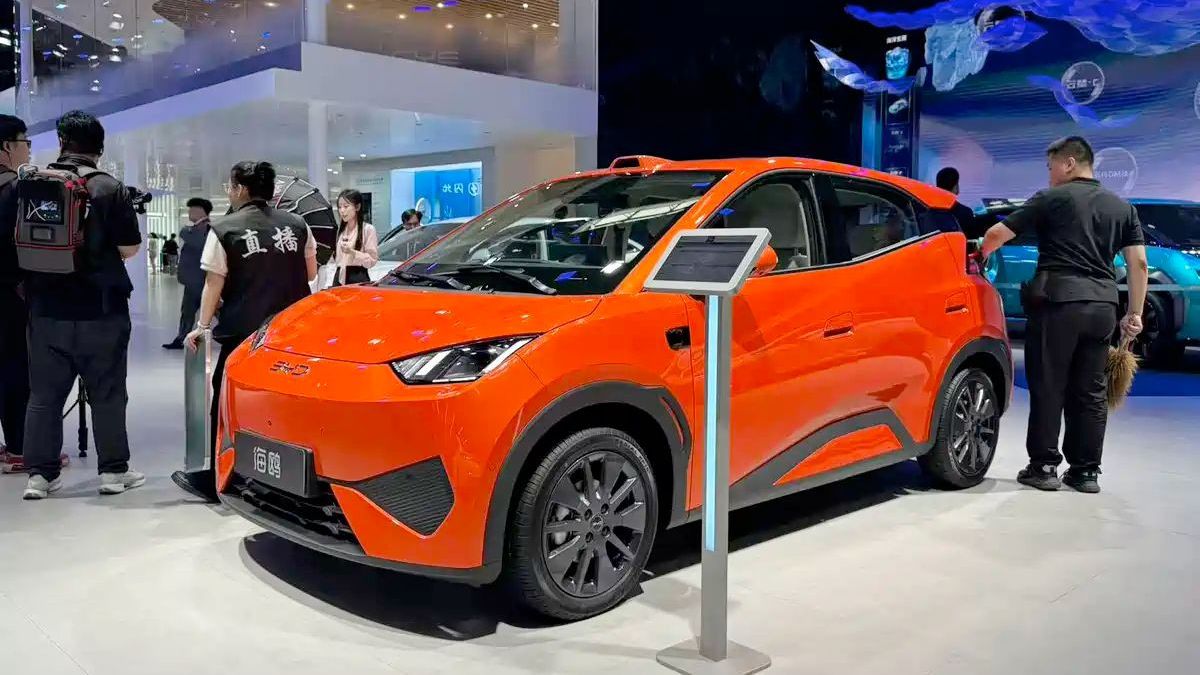 BYD Atto 1 को चीन में नया रूप दिया गया, क्या बदल गया है?