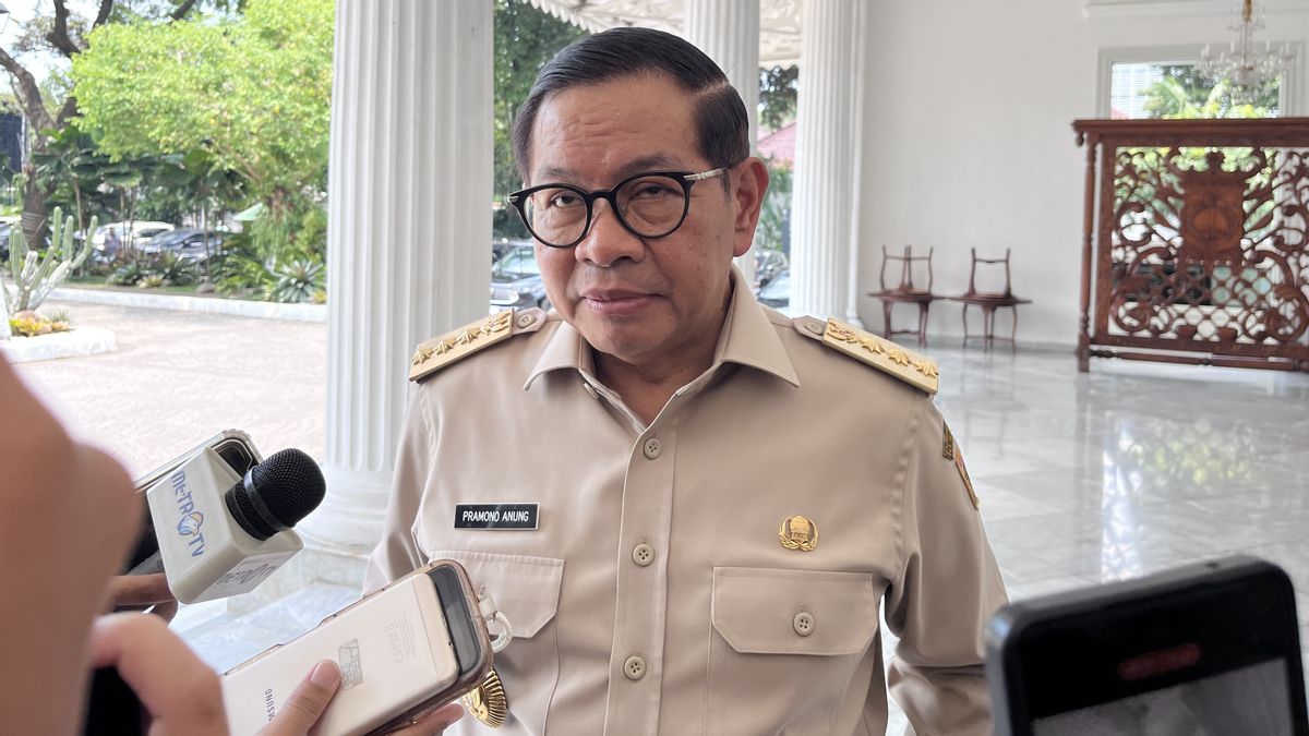 Tak Cuma Marbot, Pramono Diminta Berikan Juga Kartu Transportasi Umum Gratis untuk Pengurus Rumah Ibadah Lain
