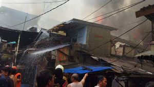 Rumah Warga di Tambora Terbakar, 25 Mobil Damkar Dikerahkan