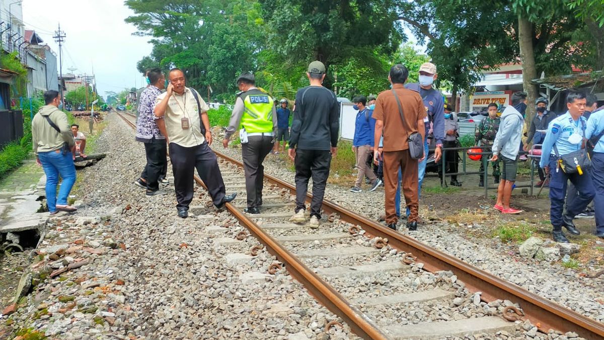 مقتل ضابط شرطة مالانج بالقطار
