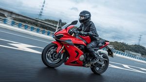 QJMotor SRK 800 RR 进入英国市场,全额高性能摩托车1.5亿印尼盾