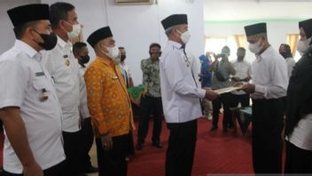 Inaugurating 156 Contract Religion Teachers, Regent Syamsul Effendi Asks Rejang Lebong Target For Religious City To Be Realized