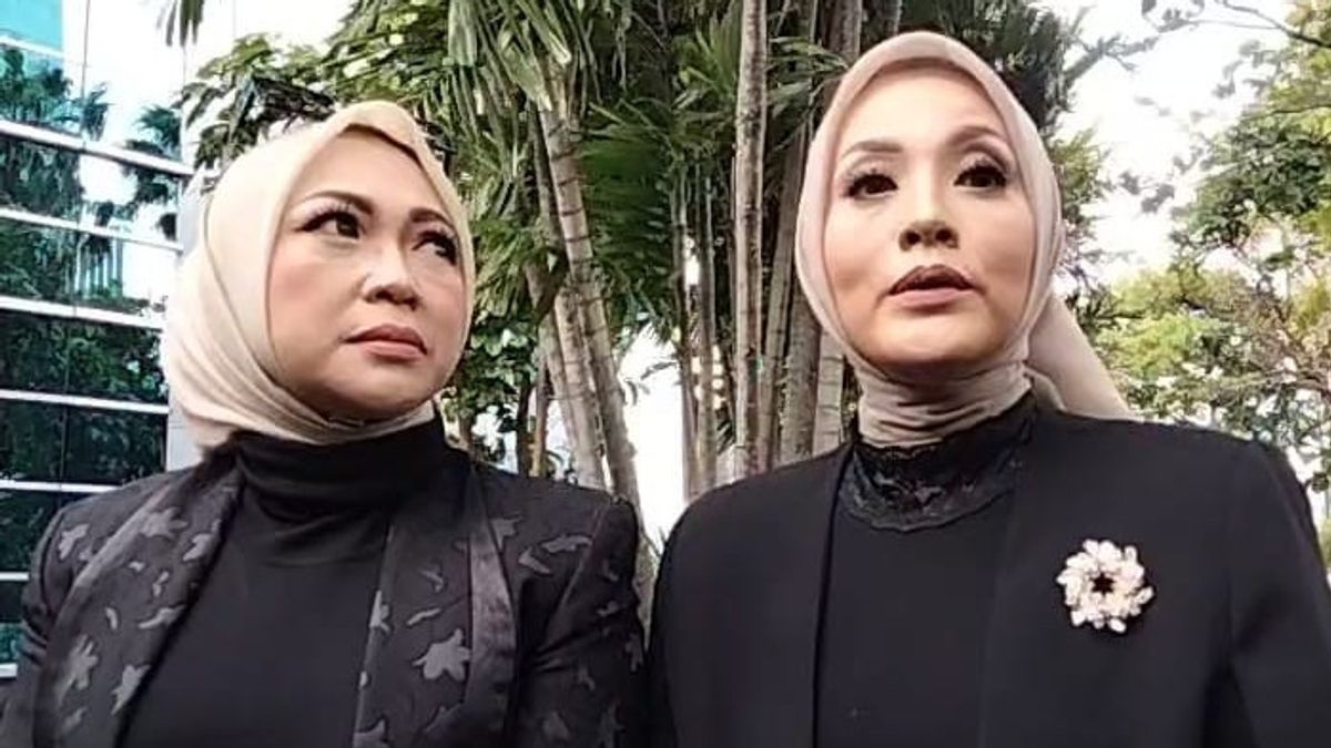 Elma Theana在被Venna Melinda报道后进行了交流，Ferry Irawan：事实并非如此