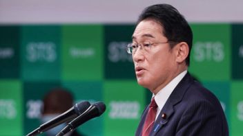 岸田首相检查朝鲜弹道导弹破坏对日本天空的影响