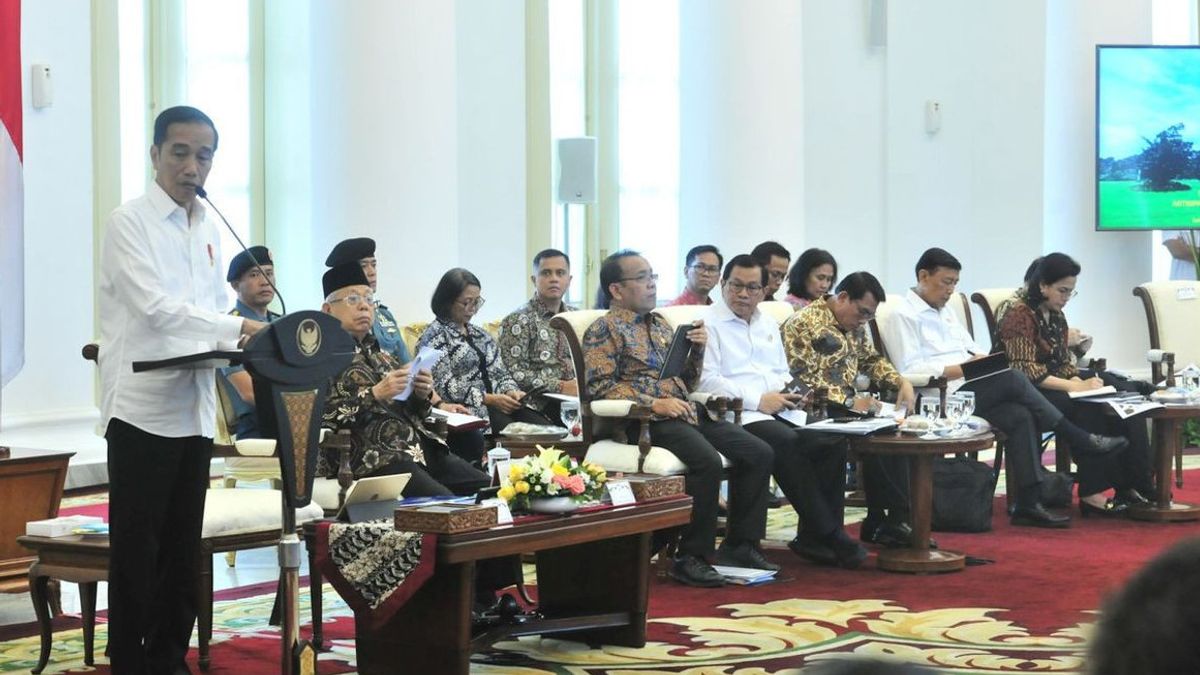 ASI Survey: 75.6% of Communities Agree for Jokowi to Reshuffle