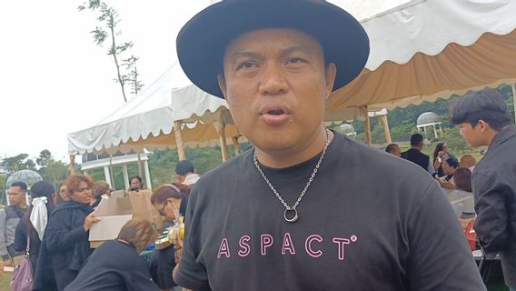 Posan Tobing Ikut Antarkan Jack Marpaung ke Peristirahatan Terakhir