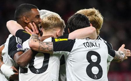 Newcastle United Permalukan Tuan Rumah Manchester United dengan Skor 2-0