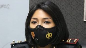 مفتش يفتن يوليانا يجعل Netizen من +62 Misfocus ليقول 'السيدة الشرطة يرجى اعتقالي'