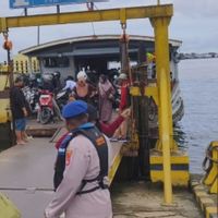 Lonjakan Penumpang, Polisi Awasi Ketat Dermaga Alalak–Subarjo