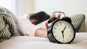 Apa yang Harus Dilakukan saat Terbangun Sebelum Alarm? Ini Kata Ahli Tidur