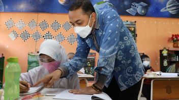 Sukses Tangani Pandemi dan Gelar PTM, Surabaya Bakal Jadi Percontohan Nasional Belajar Tatap Muka 100 Persen