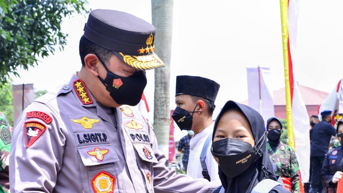 Kapolri Jelaskan Peran Polisi dan TNI untuk Berantas COVID-19