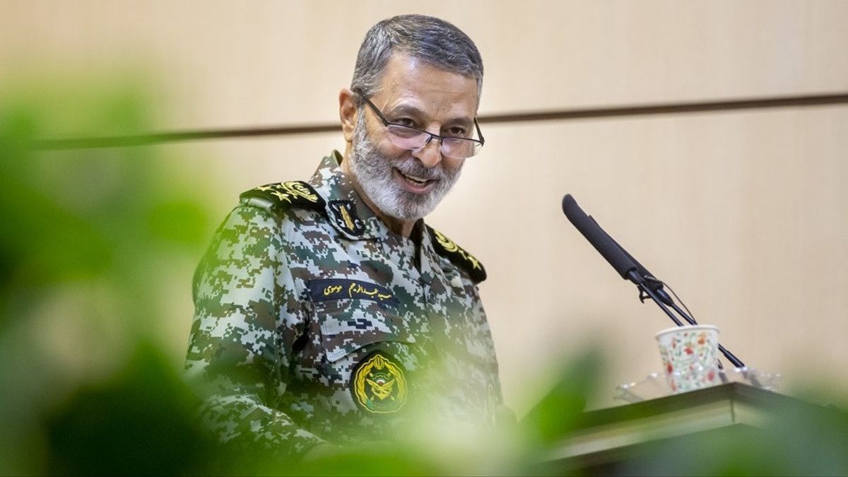 Panglima Militer Iran Puji Demonstrasi Kekuatan IRGC saat Menanggapi Serangan Israel