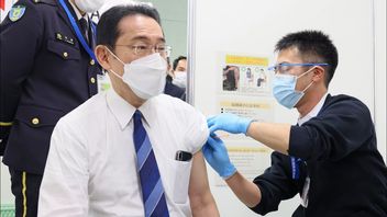 Terinfeksi COVID-19 dengan Gejala Ringan, PM Jepang Kishida Jalani Pekerjaan Secara <i>Online</i>