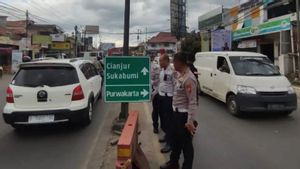 Pemkab Bandung Barat Pasang Rambu Portabel dan CCTV di Jalur Mudik