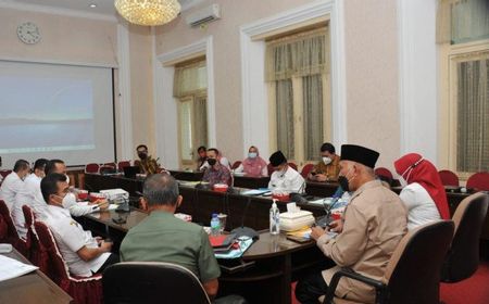 Kemenko Polhukam Bahas 3 Isu Strategis di Sumbar: Bonus Demografi, Tambang Ilegal dan Penguasaan Tanah oleh Asing