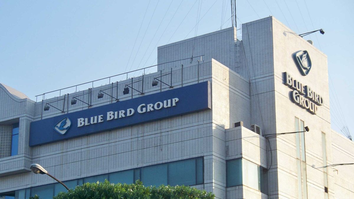 普诺莫·普拉维罗集团拥有的蓝鸟收入为1.45万亿卢比，但在2021年第三季度仍亏损663亿卢比